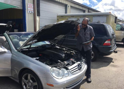 oil changes services in Naples, FL